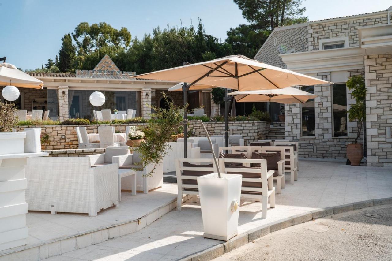 Apartment Sofia - Beachfront Agios Spyridon  Exterior foto